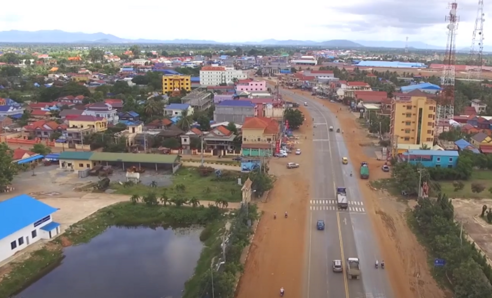 Chbar Mon (Kampong Speu) — local market for online stores