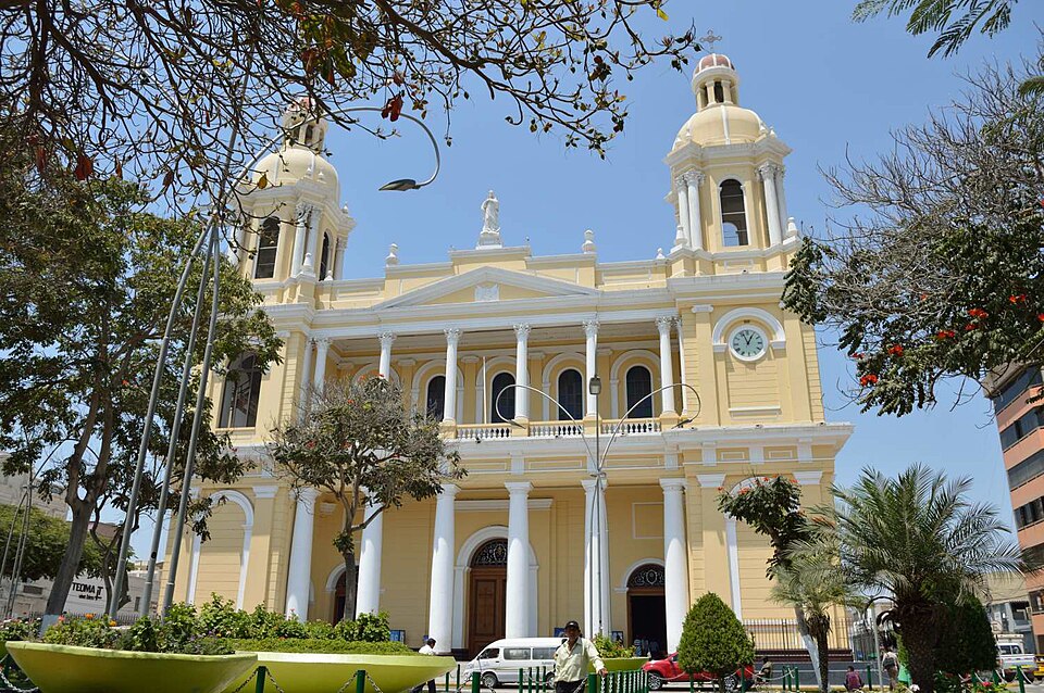 Chiclayo — local market for subscription and membership platforms