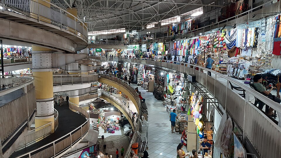 Fortaleza — manufacturer and distributor portals for local businesses