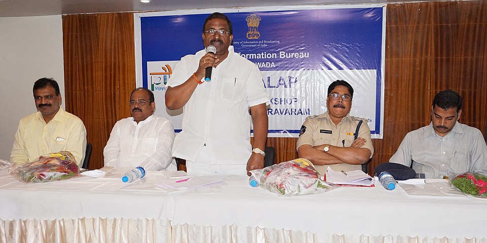 Rajamahendravaram — local market for custom e-commerce platforms