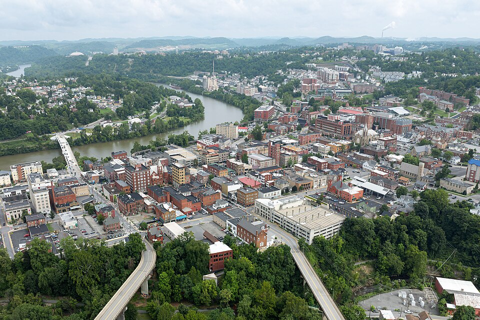 Morgantown — local market for online stores
