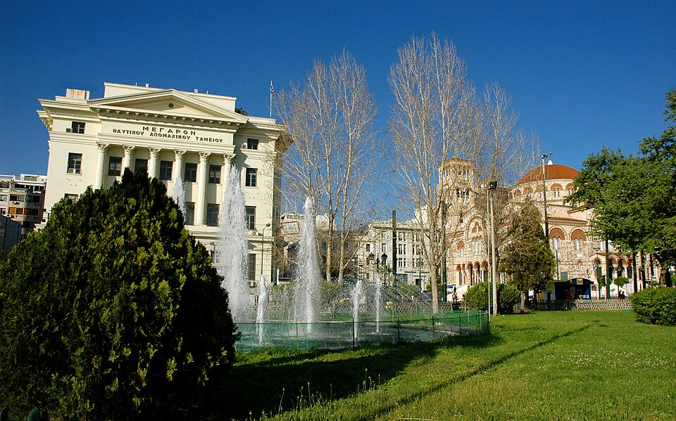 Piraeus — online stores for local businesses