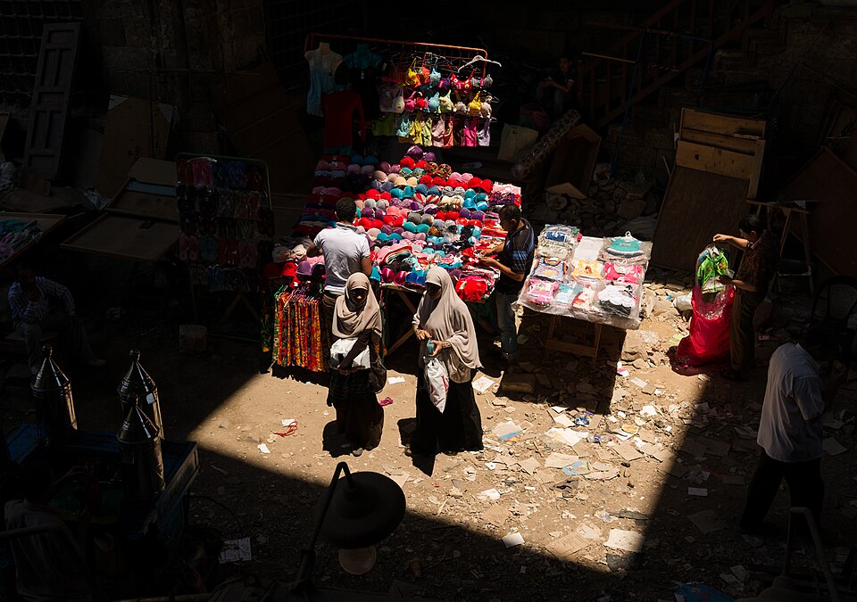 Cairo — local market for multi-vendor marketplaces