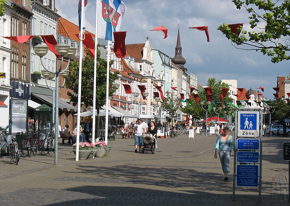 Horsens — local market for B2B and wholesale portals