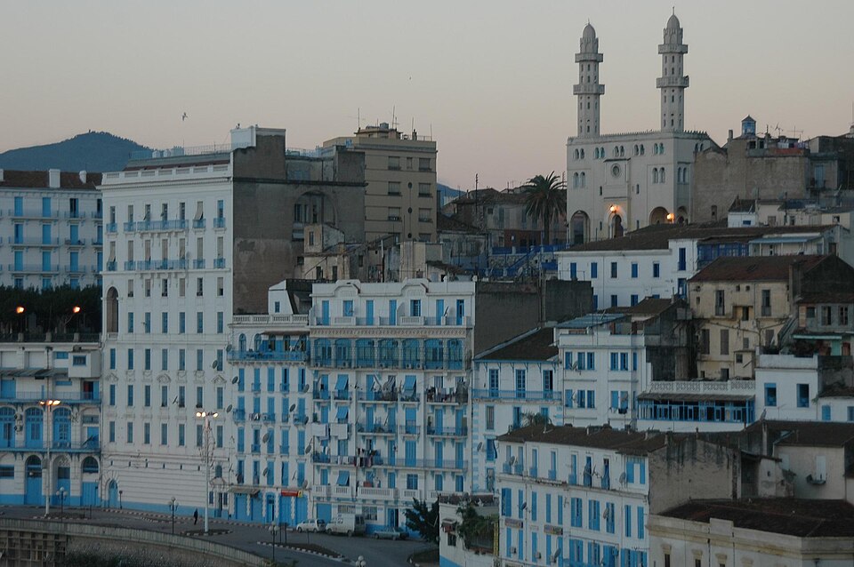 Béjaïa — manufacturer and distributor portals for local businesses