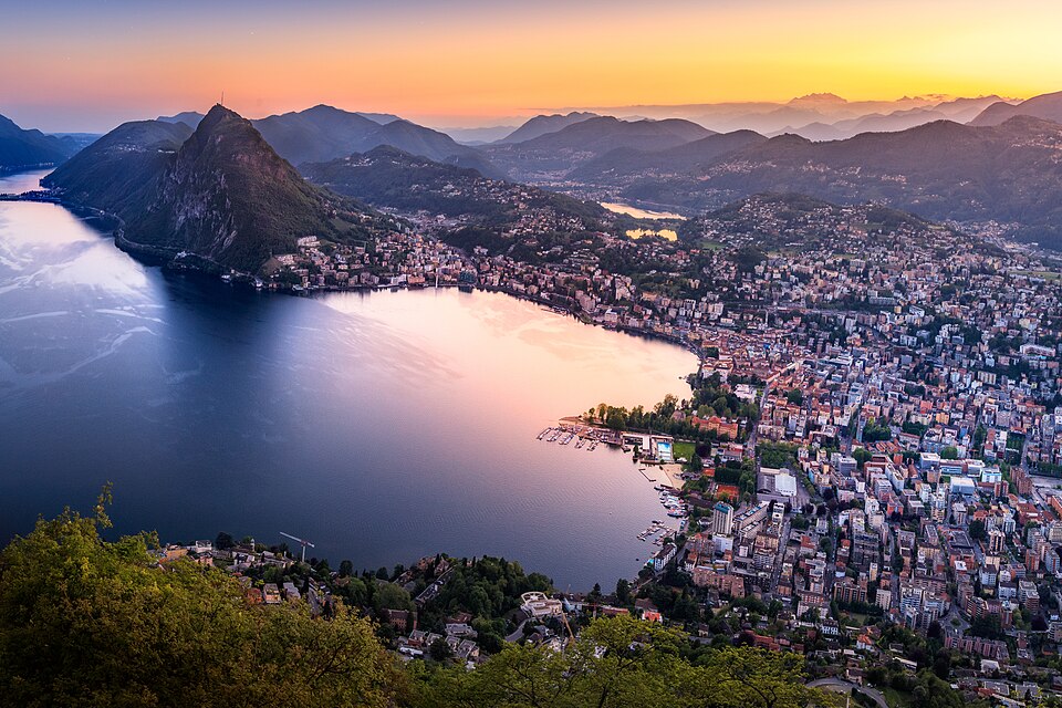 Lugano — local market for online stores