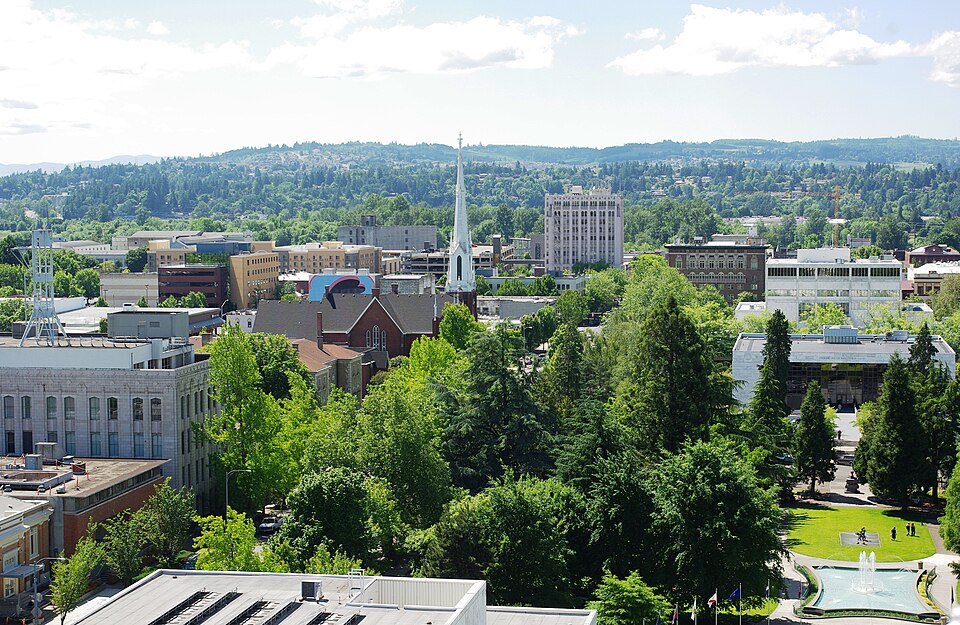 Salem — local market for online stores