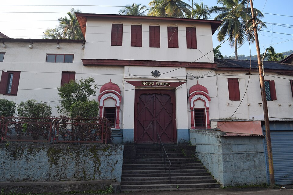 Satara — local market for manufacturer and distributor portals