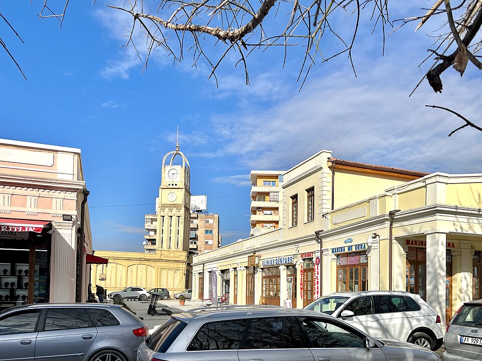 Vlorë — B2B and wholesale portals for local businesses