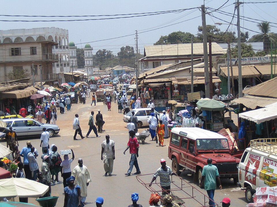 Serekunda — local market for custom e-commerce platforms