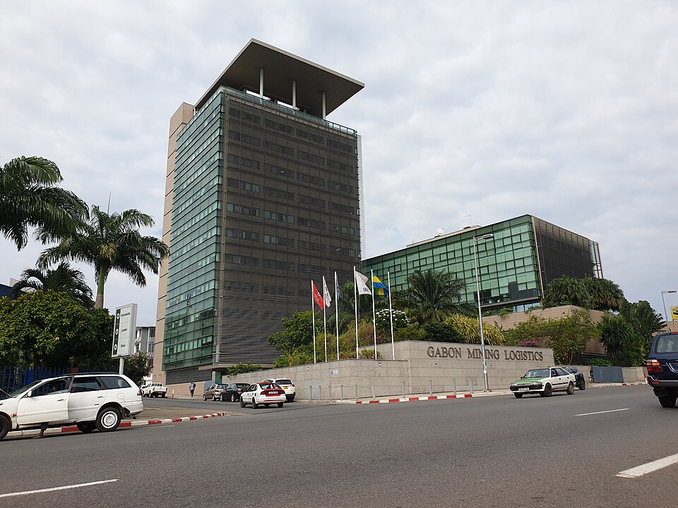 Libreville — local market for mobile commerce apps