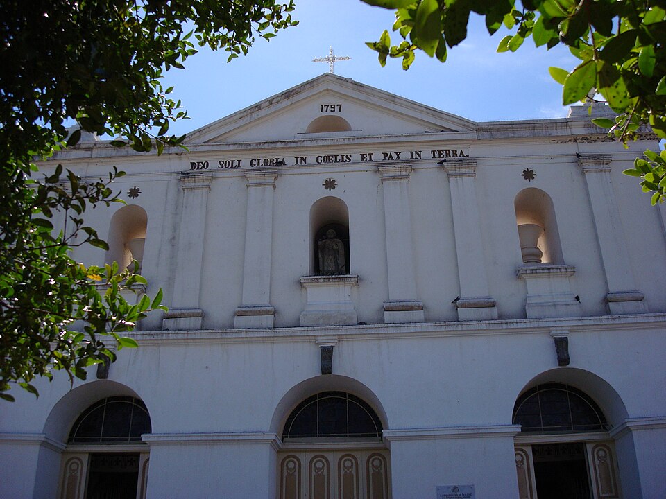 Heredia — local market for online stores