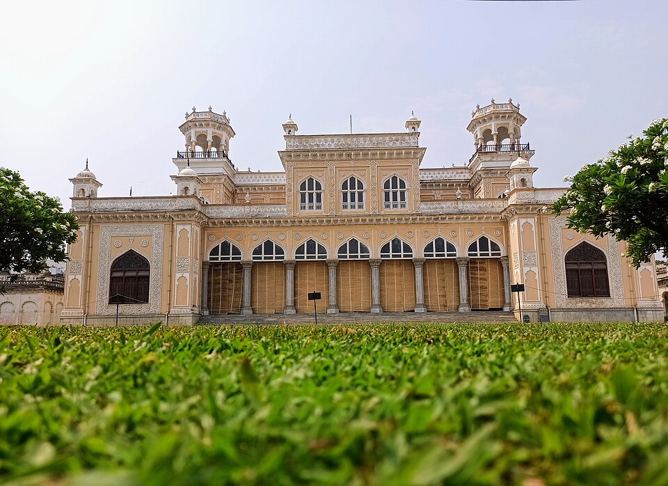 Hyderabad — local market for mobile commerce apps