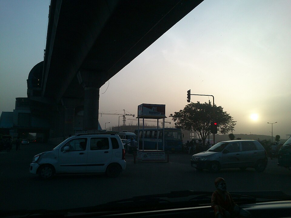 Noida — local market for international and multi-region stores