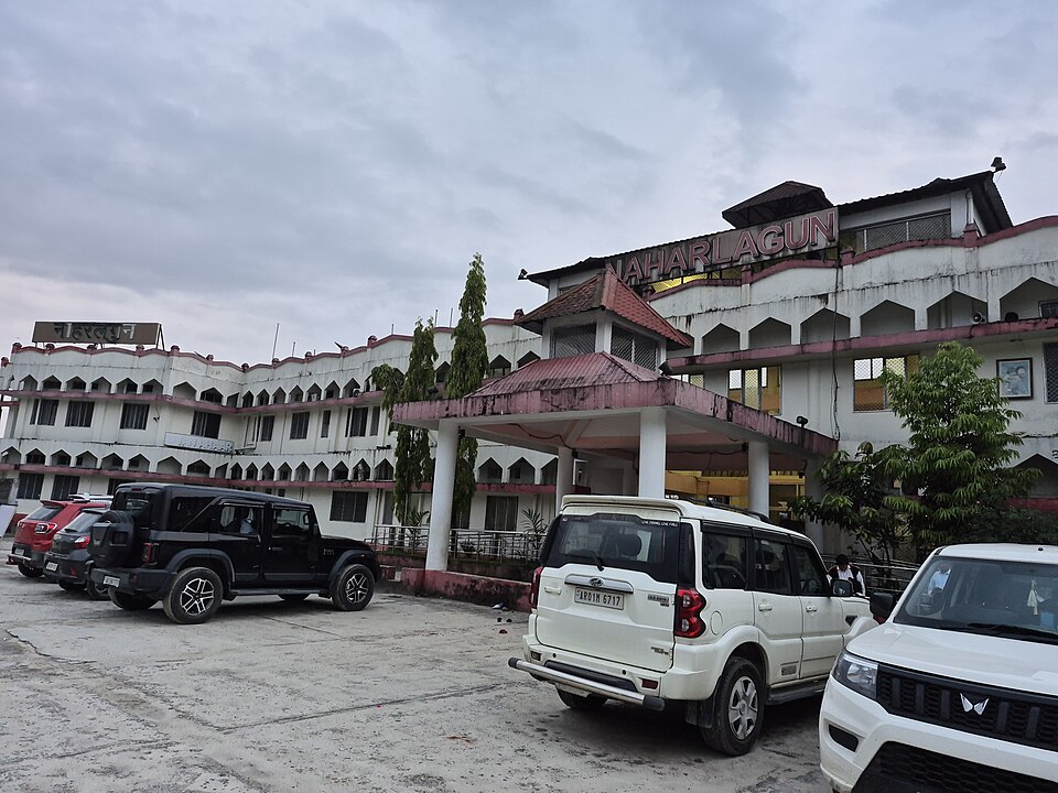 Naharlagun — local market for online stores
