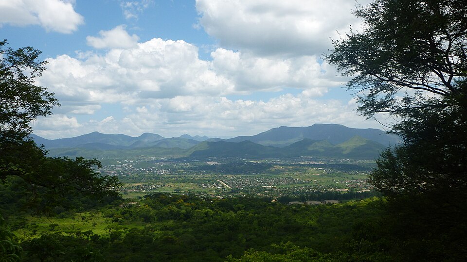 Mutare — local market for B2B and wholesale portals
