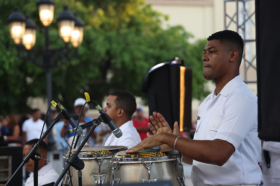 Dominican Republic — multi-vendor marketplaces for local businesses