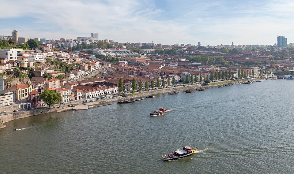 Porto — online stores for local businesses
