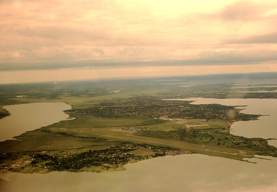 Entebbe — local market for B2B and wholesale portals