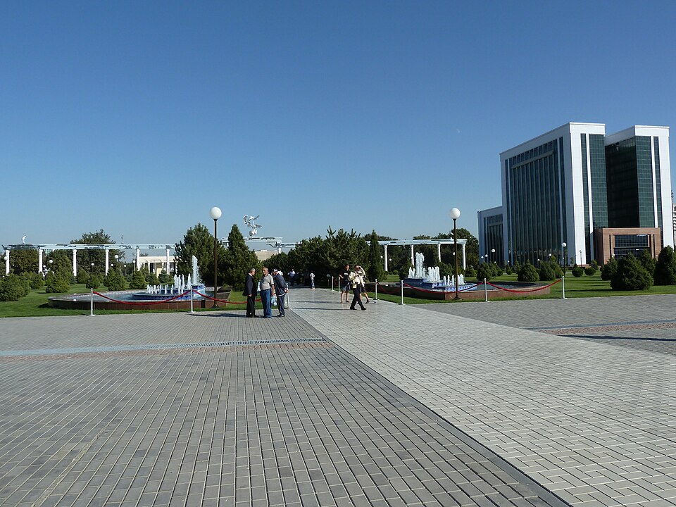 Tashkent — subscription and membership platforms for local businesses