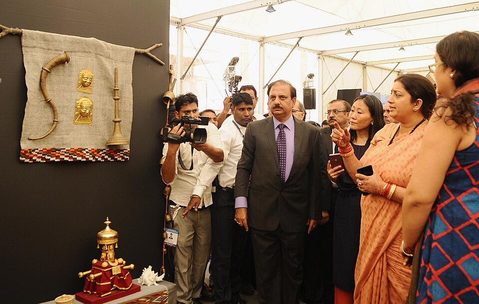 Greater Noida — custom e-commerce platforms for local businesses