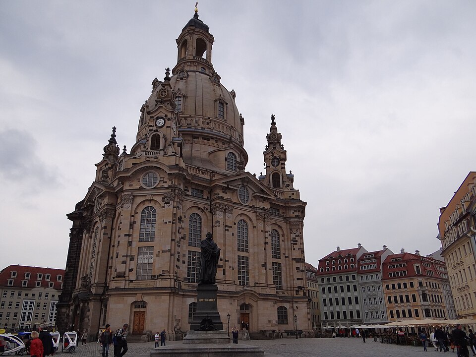 Dresden — mobile commerce apps for local businesses
