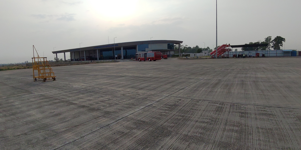 Jharsuguda — local market for service booking platforms