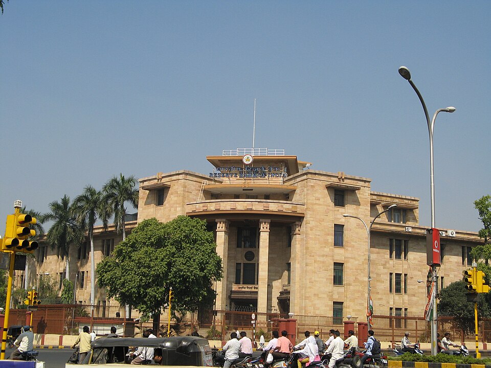 Nagpur — international and multi-region stores for local businesses