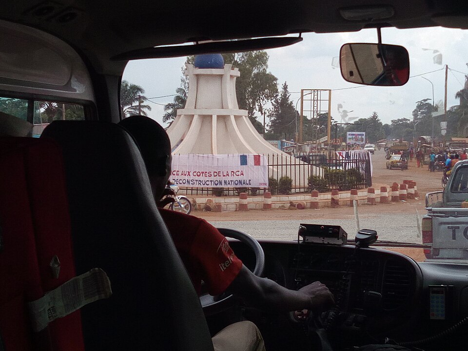 Bangui — multi-vendor marketplaces for local businesses