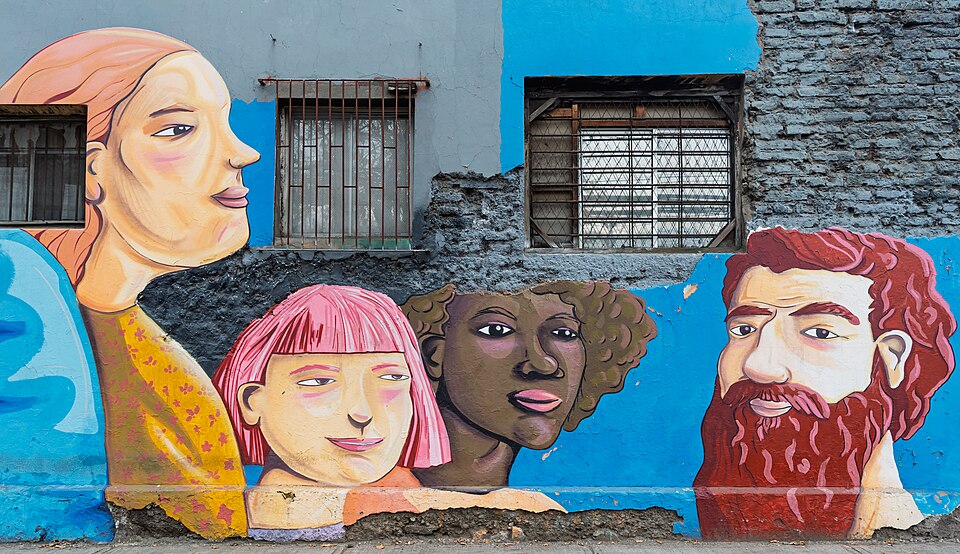 Santiago — local market for manufacturer and distributor portals