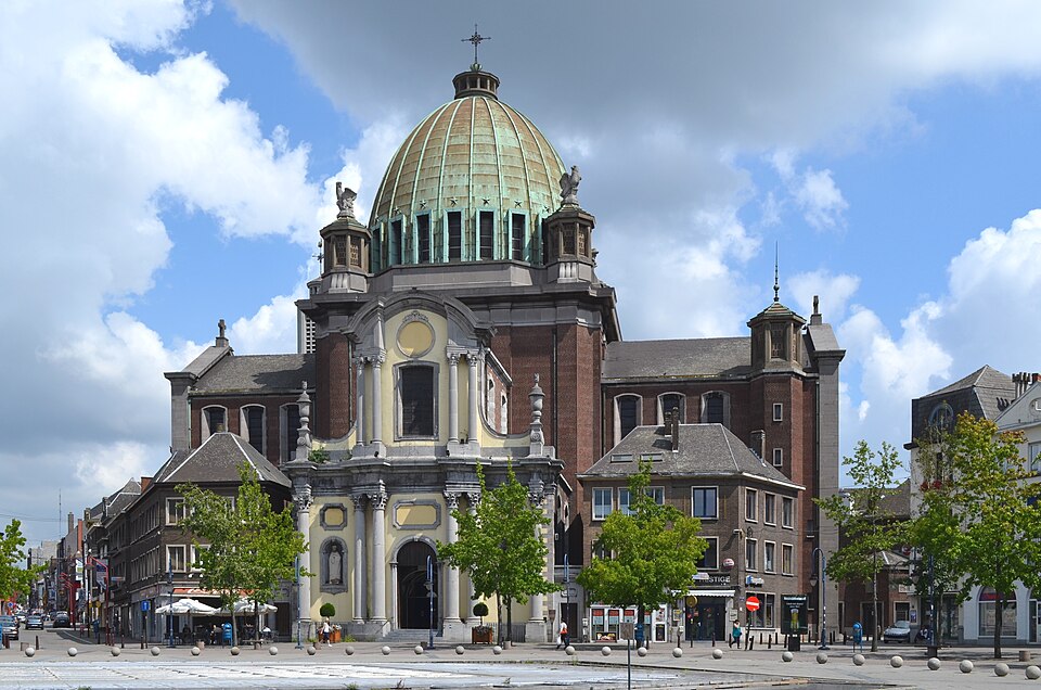 Charleroi — multi-vendor marketplaces for local businesses