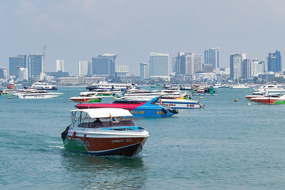 Pattaya — local market for manufacturer and distributor portals