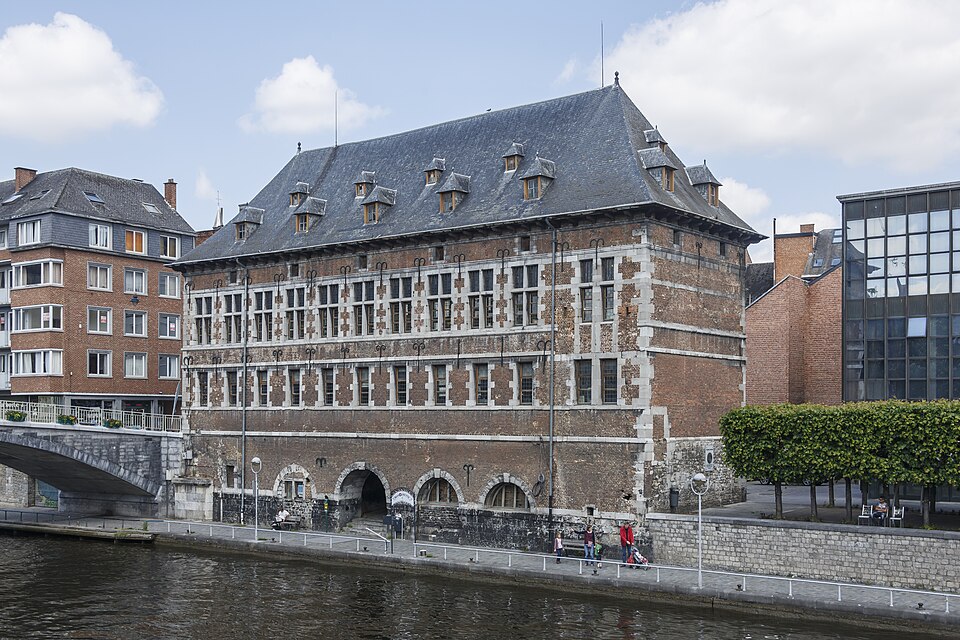 Namur — subscription and membership platforms for local businesses