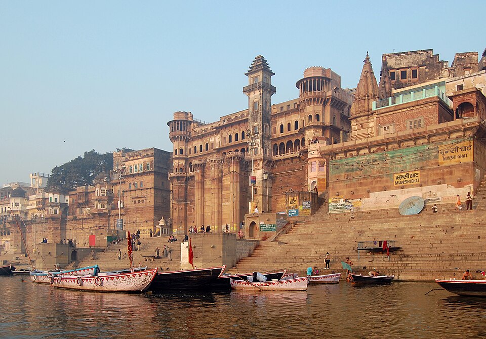 Varanasi — local market for manufacturer and distributor portals