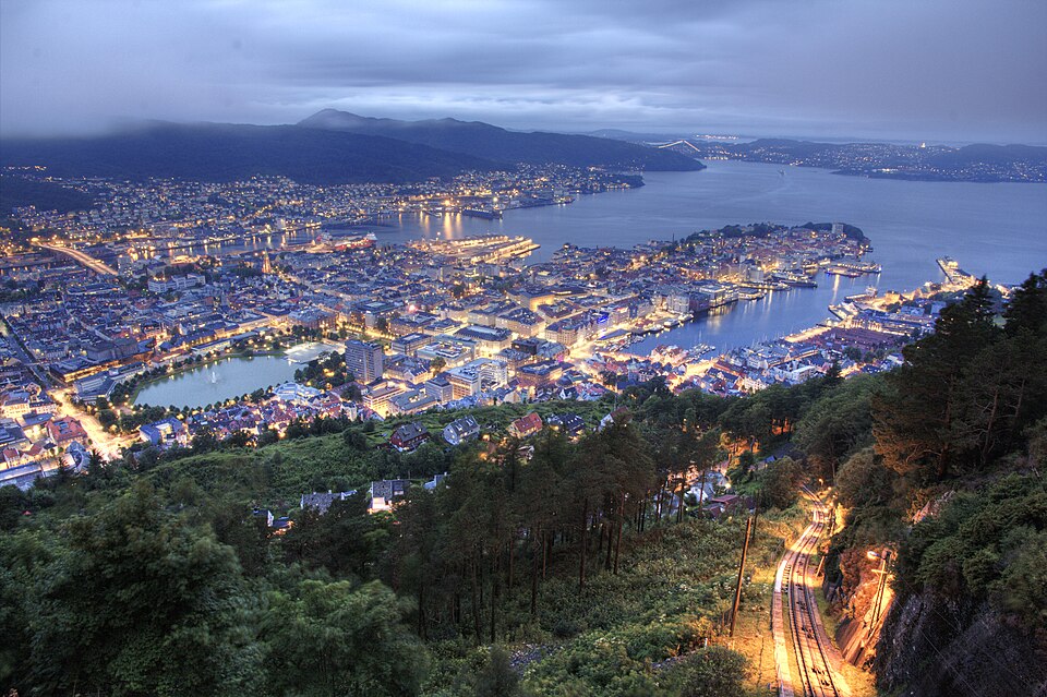 Bergen — local market for online stores