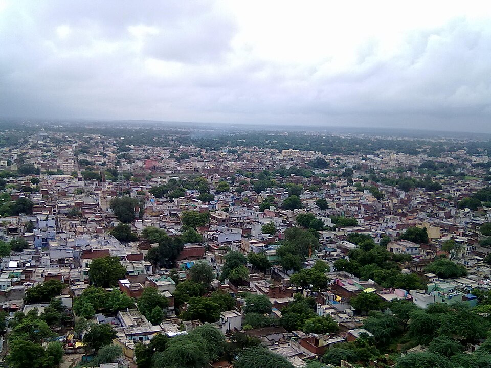 Gwalior — service booking platforms for local businesses