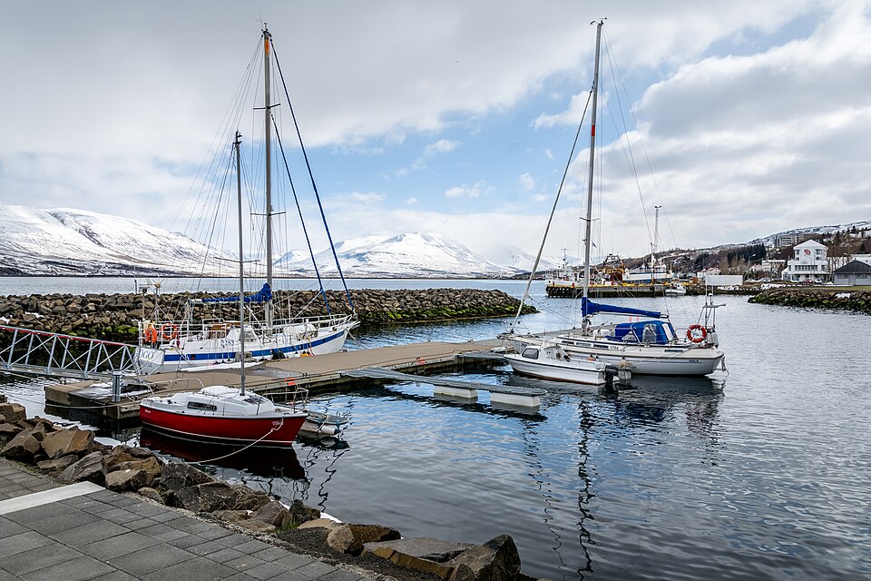 Akureyri — subscription and membership platforms for local businesses