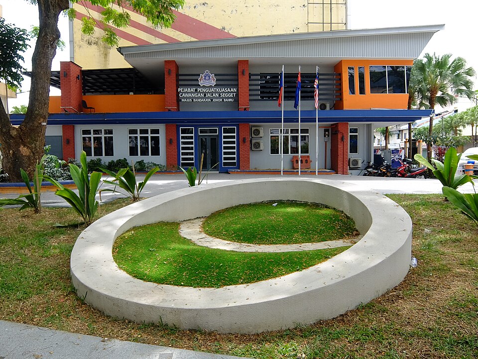 Johor Bahru — custom e-commerce platforms for local businesses