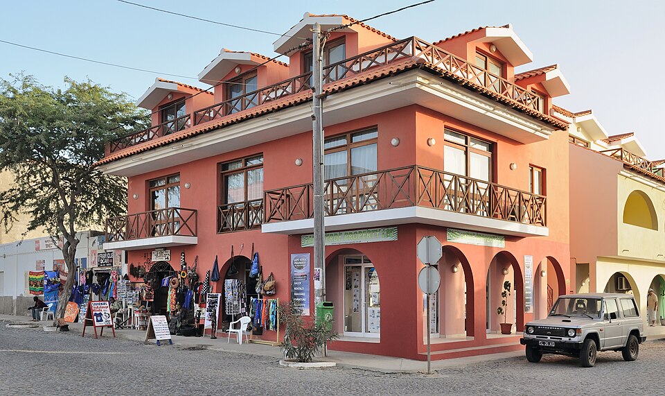 Santa Maria — local market for B2B and wholesale portals