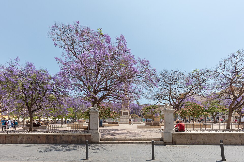 Málaga — manufacturer and distributor portals for local businesses