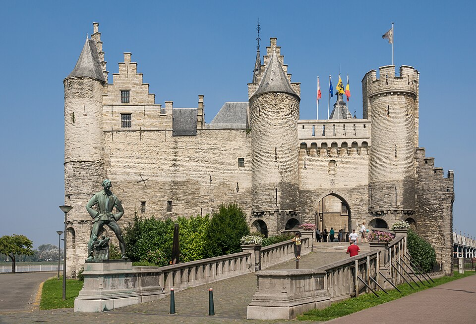 Antwerp — local market for subscription and membership platforms