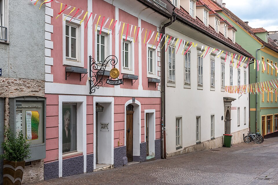 Villach — manufacturer and distributor portals for local businesses