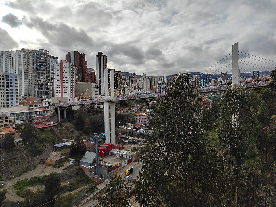 La Paz — local market for mobile commerce apps
