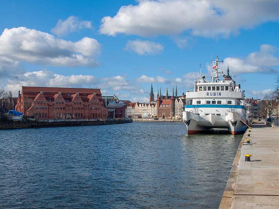 Gdańsk — manufacturer and distributor portals for local businesses