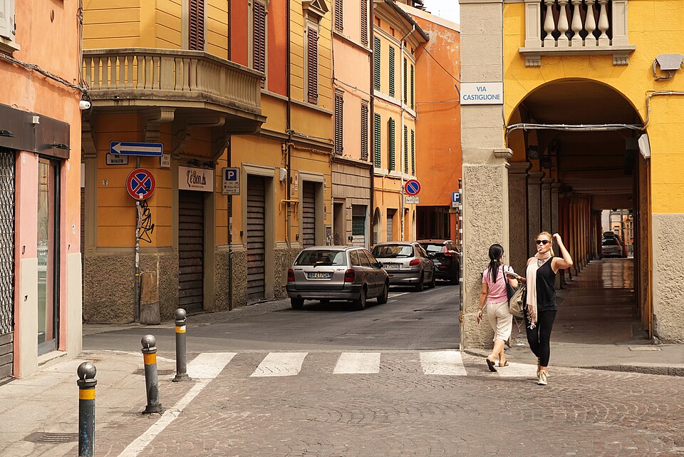 Bologna — mobile commerce apps for local businesses