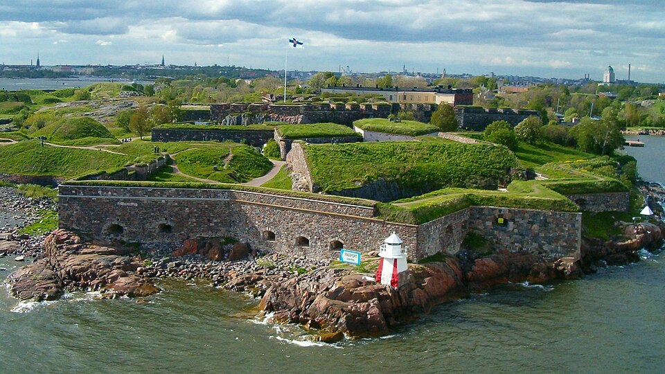 Helsinki — local market for online stores
