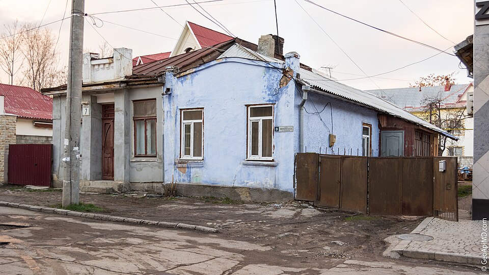 Bălți — local market for service booking platforms
