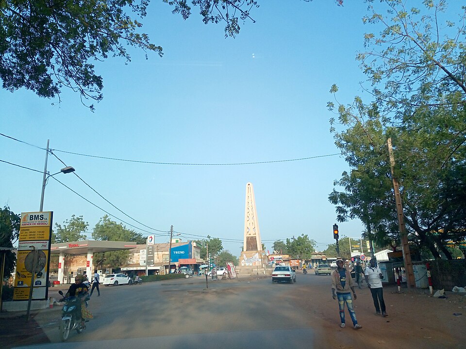 Ségou — local market for multi-vendor marketplaces