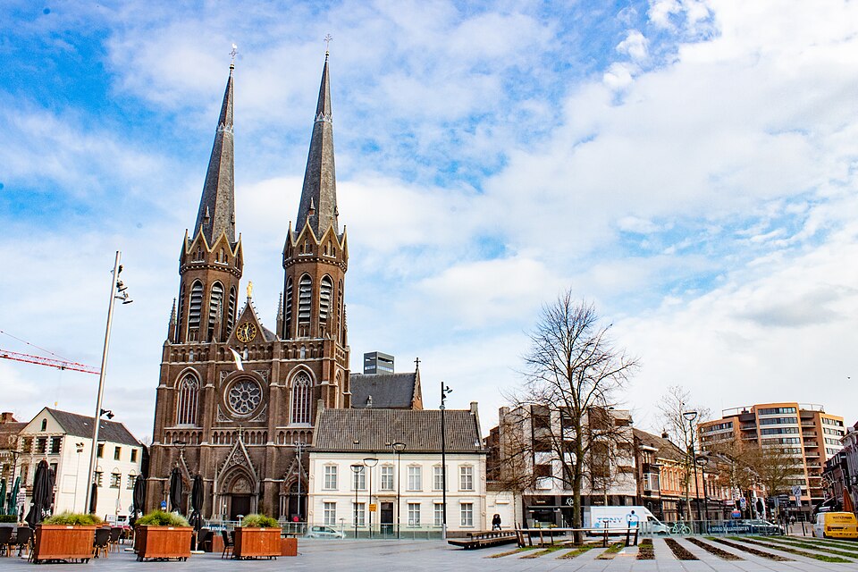 Tilburg — local market for online stores