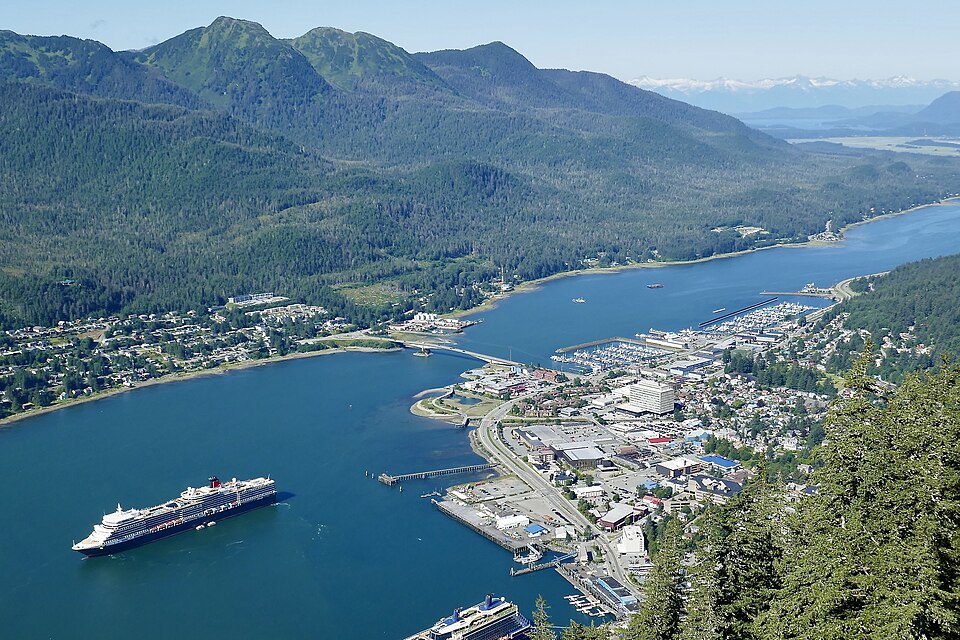 Juneau — local market for online stores